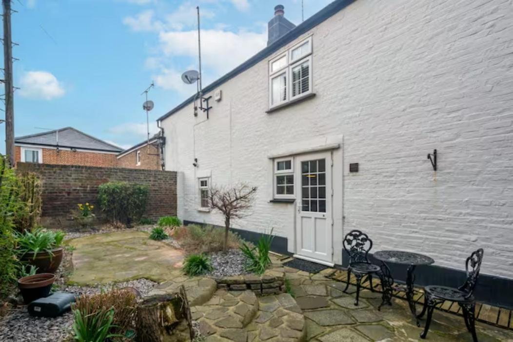 Two Bedroom Private Cottage With Private Parking Just By The Sea Herne Bay Exterior foto